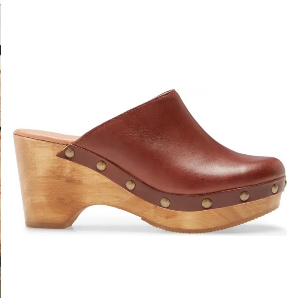 Five worlds Zorba Clog